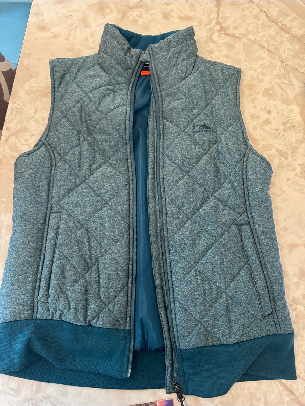 High Sierra Insulated Quilted Teal Sleeveless Vest